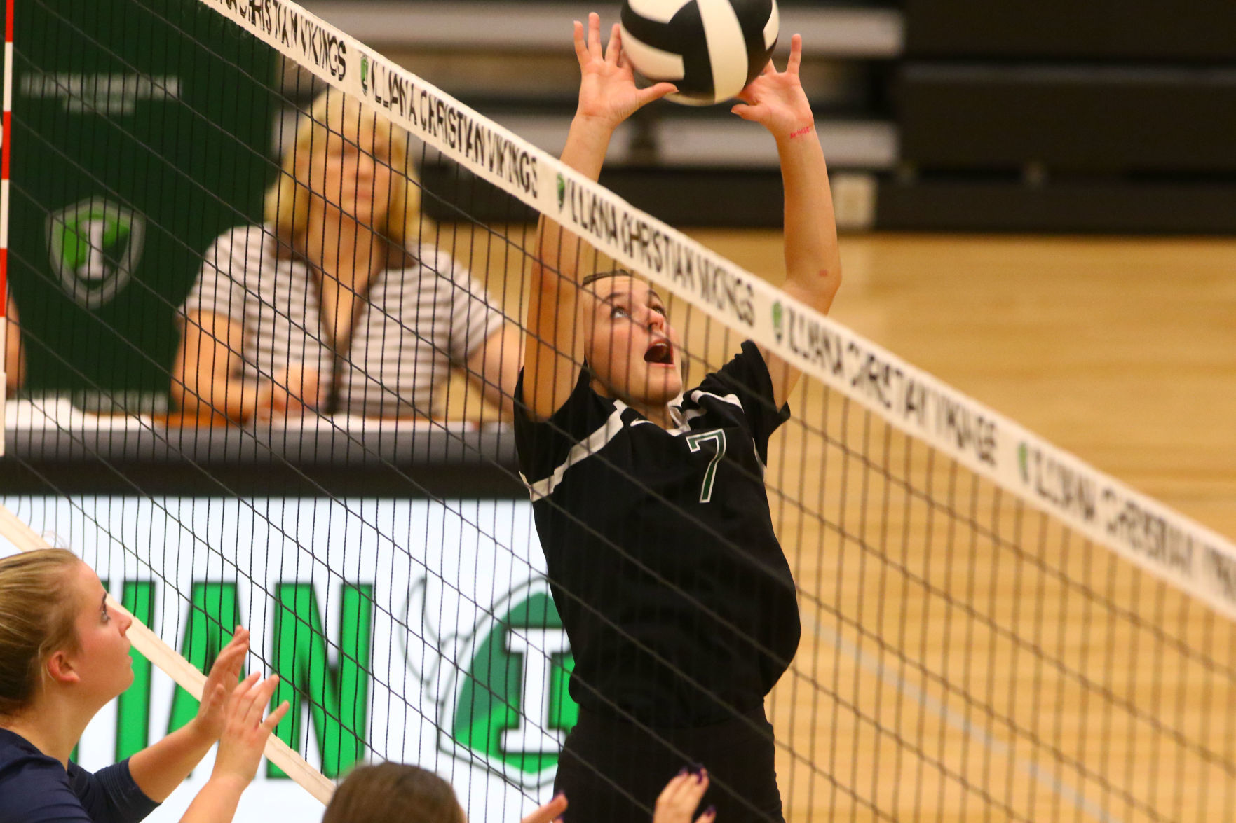 Gallery: Bishop Noll at Illiana Christian volleyball